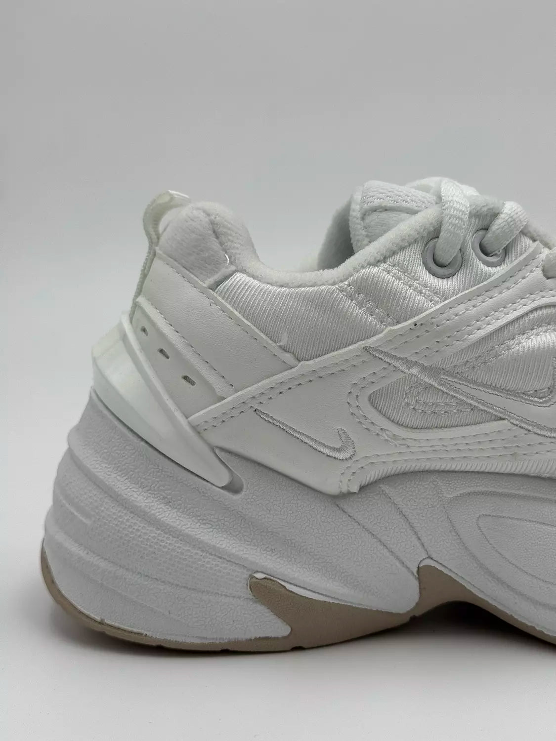 Nike Wmns M2K Tekno "Phantom Summit White"