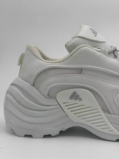 Adidas Wonder Runner Turbo (white)