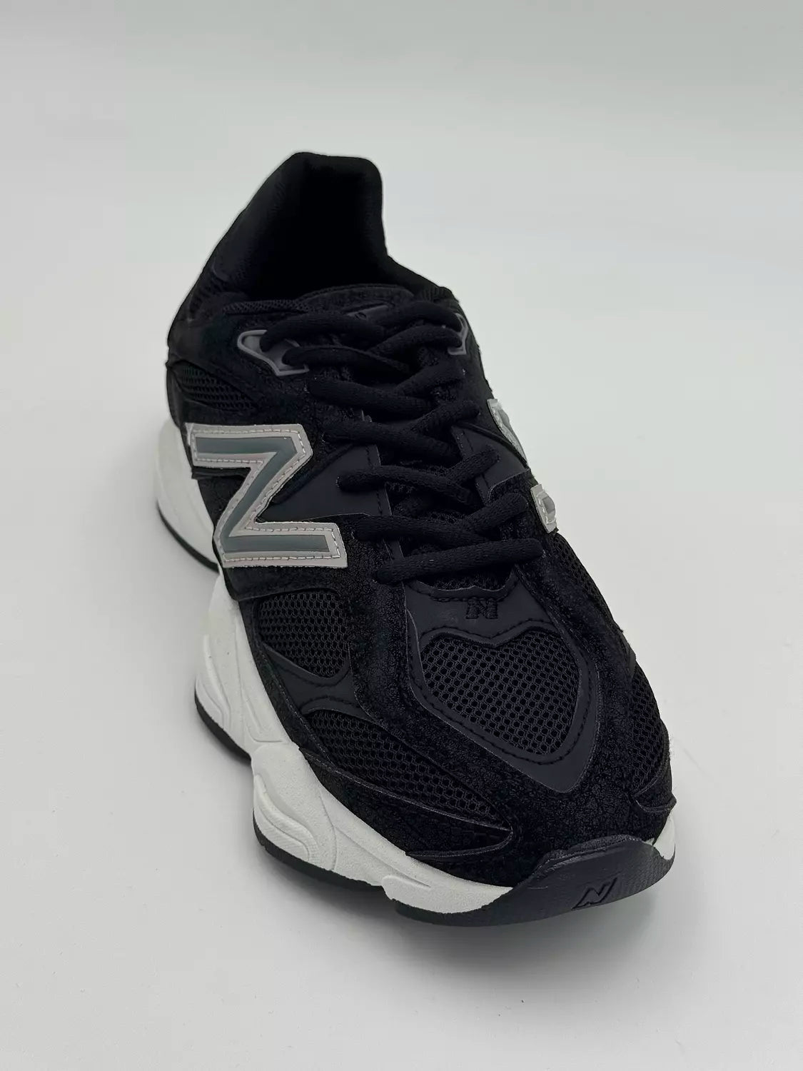 New Balance 9060 (black)