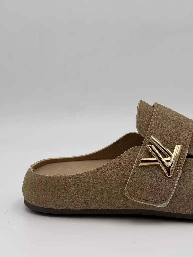 Louis Vuitton X MUI MUI Mules "