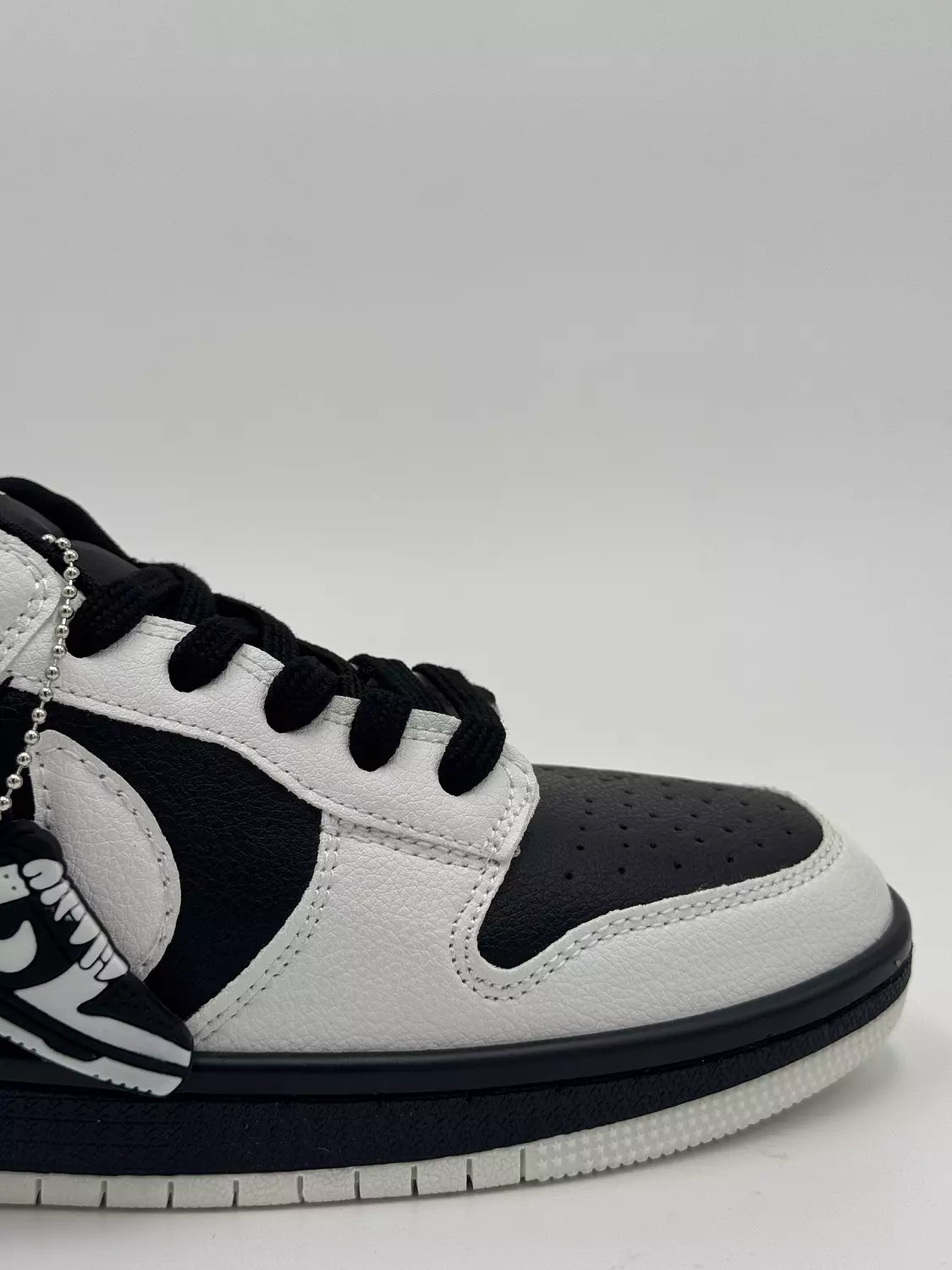 Nike Dunk Reverse Panda