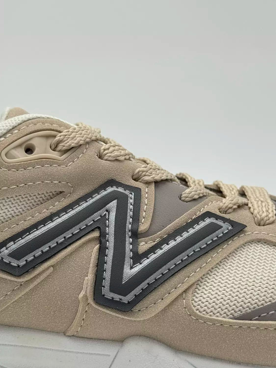New Balance 9060 "Beige/White"