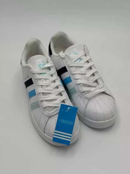 Super Star (white legend)