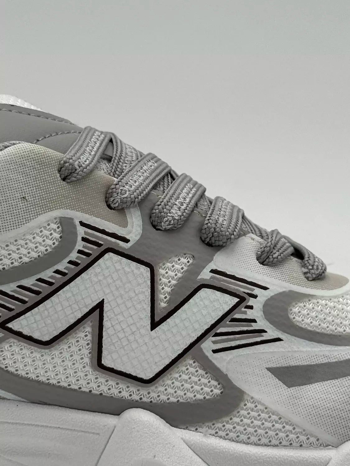 New Balance 9020 "Silver Colourway"