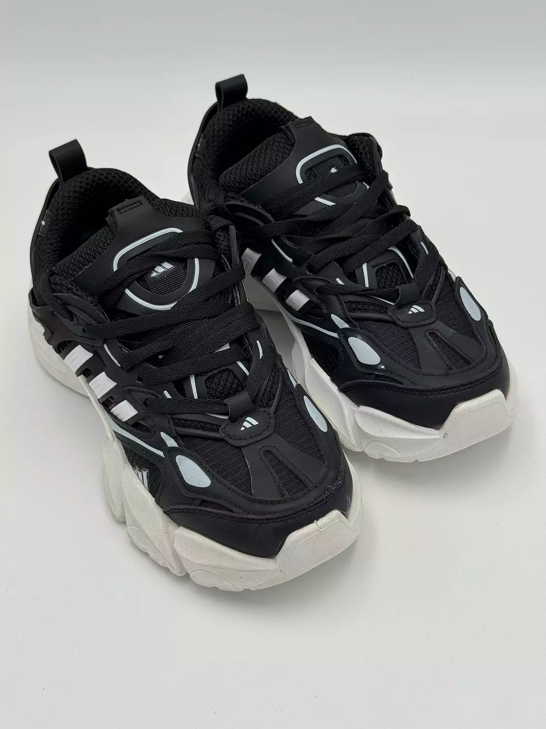 Adidas XLG Runner (BXW)