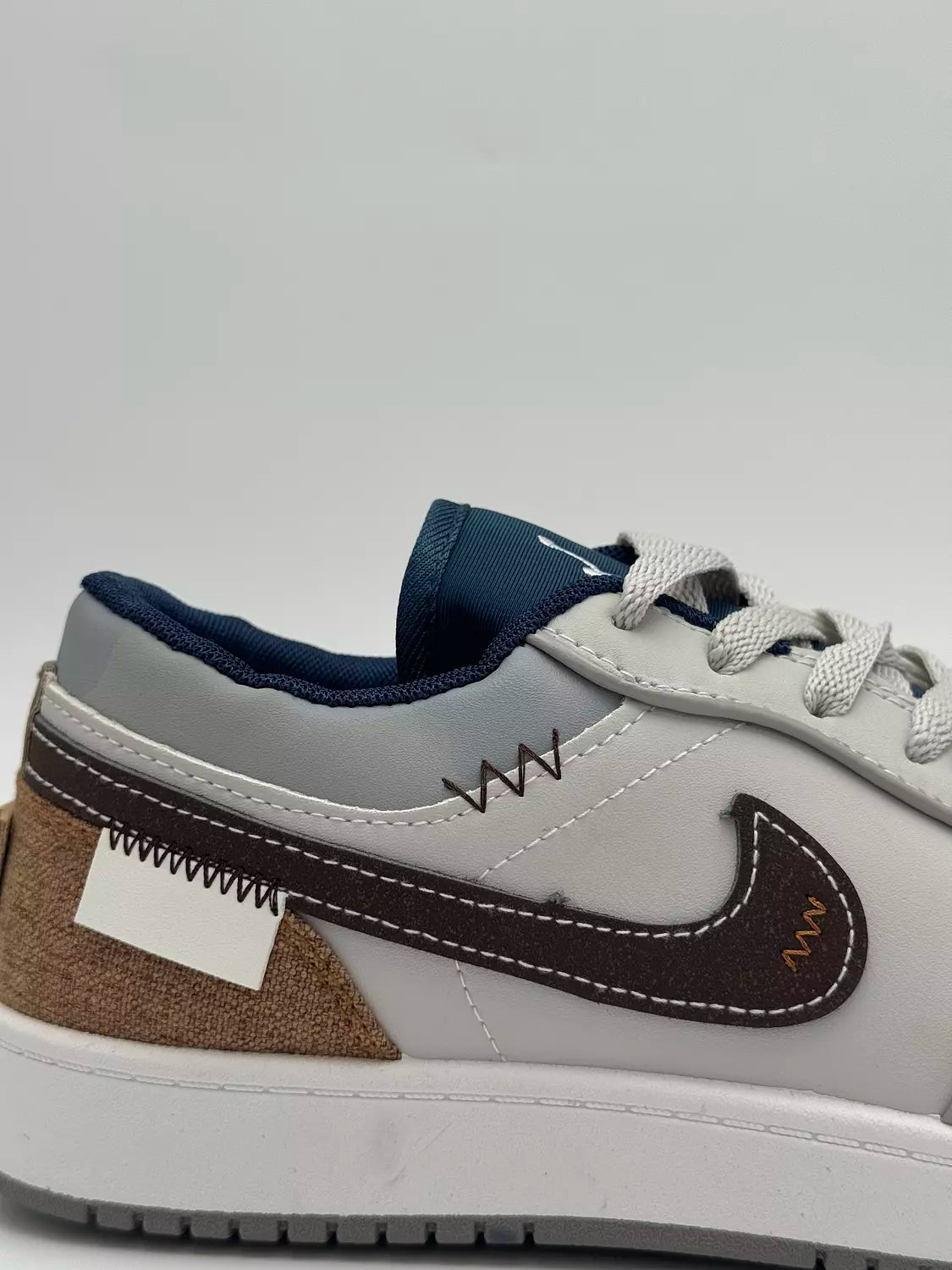 Nike Dunk Low Prank "Grey accent"