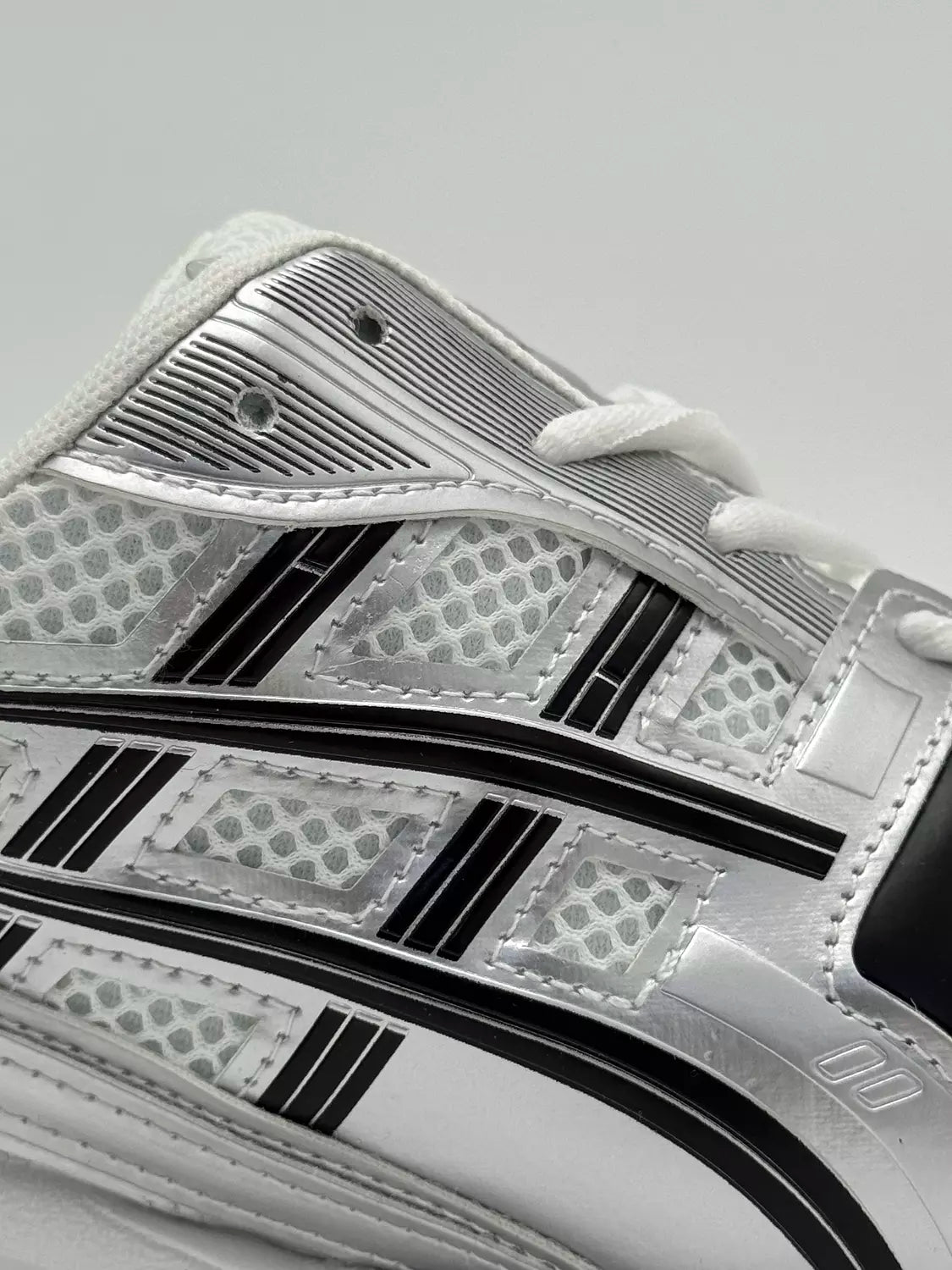 ASICS GEL-Kayano 14 "black tin-special size"