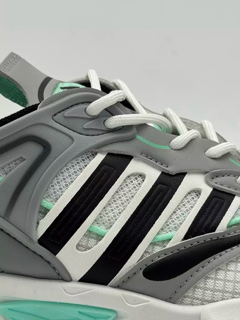 Adidas XLG Runner Deluxe (GXG)
