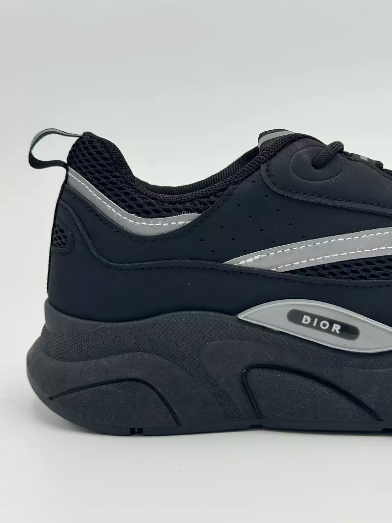 Dior B22