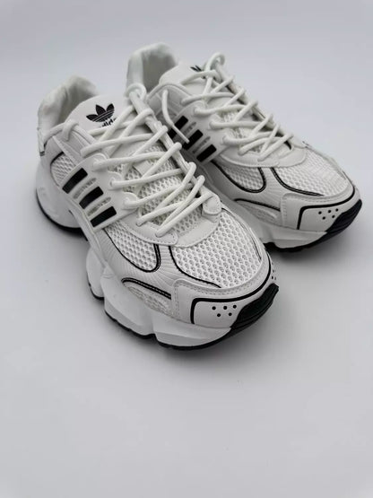 Adidas XLG Runner