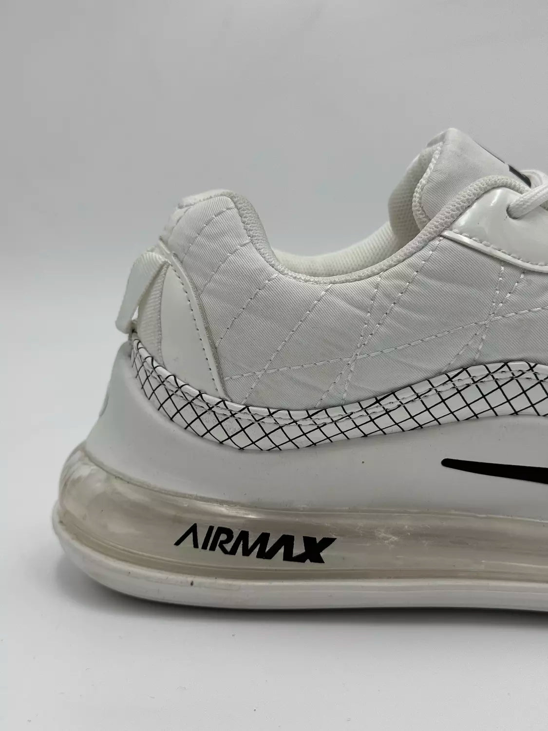 Nike Mx-720-818 (white)