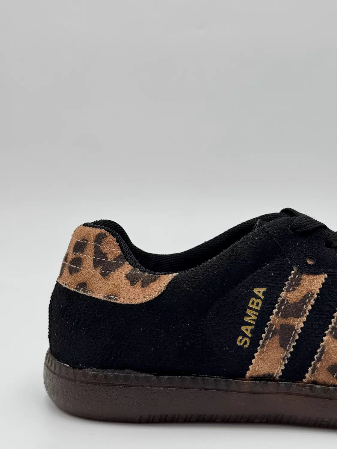 Adidas Samba OG 'Tiger Black'