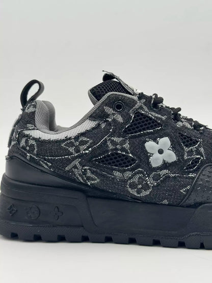 Louis Vuitton Skate (black denim)