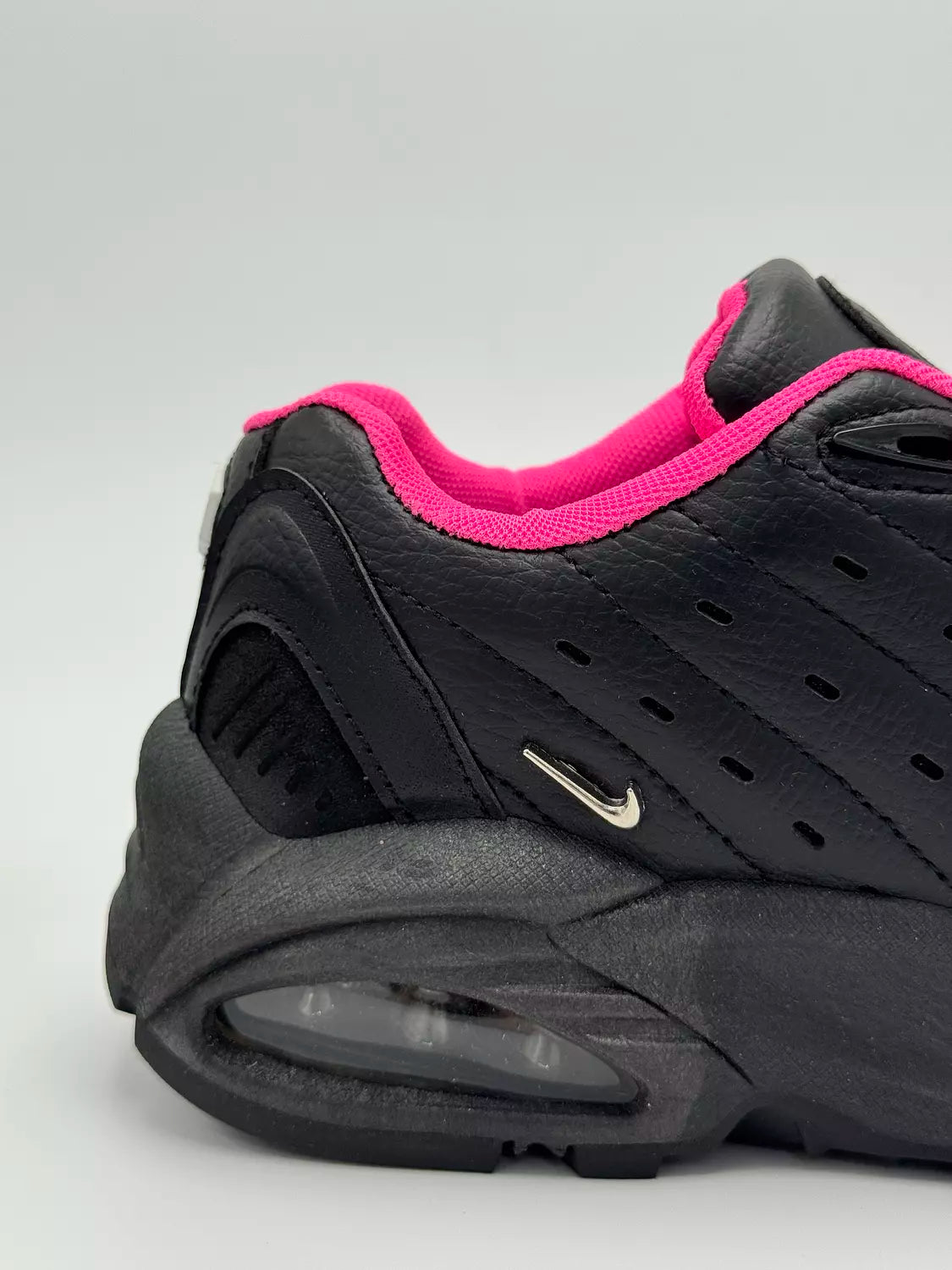 Nike NOCTA Hot Step Air Terra "pink lining"