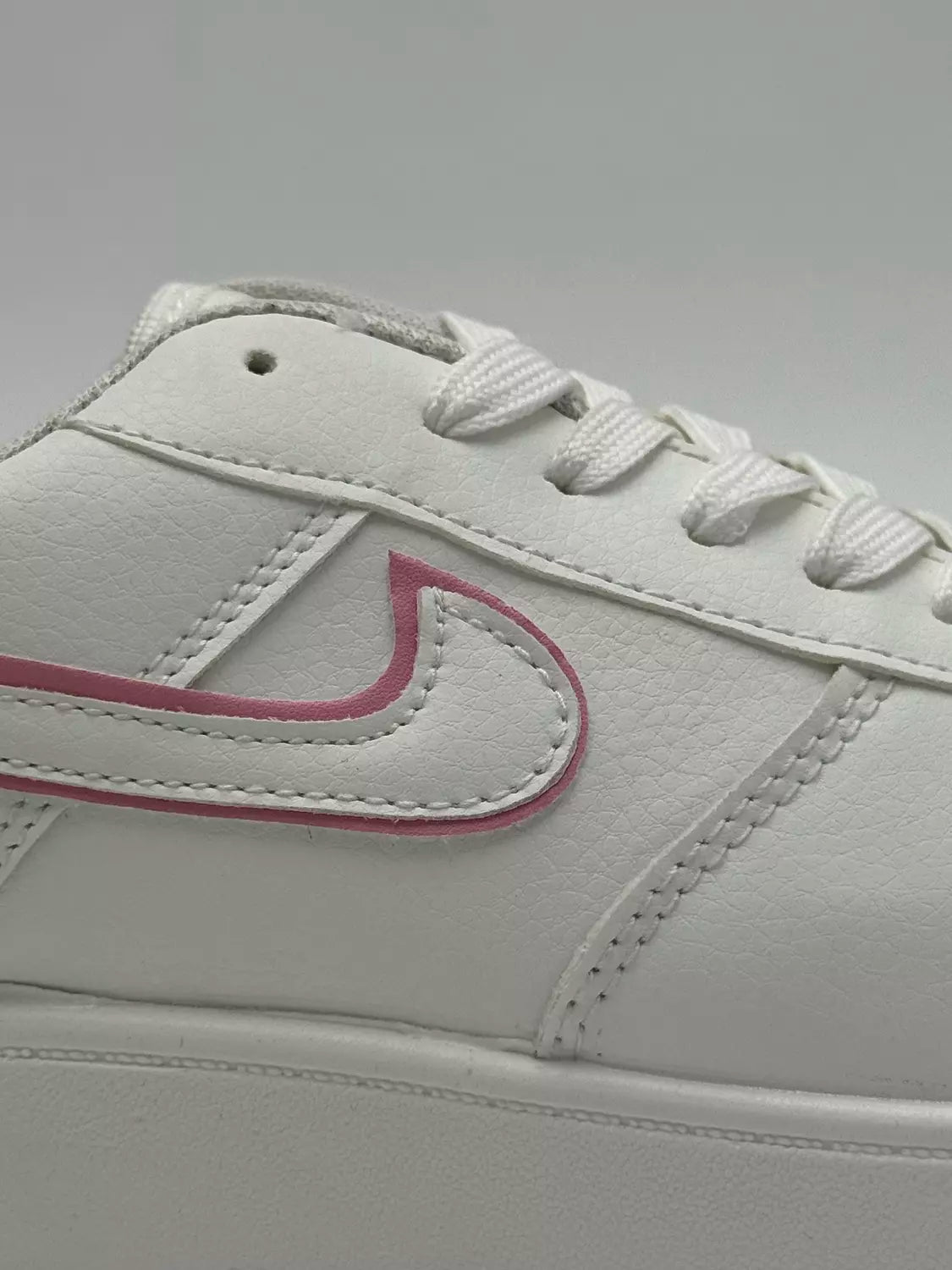 Nike Air Force 1 "Pink Foam"