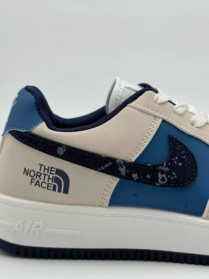 Nike AIr Force X North Face "Champion"