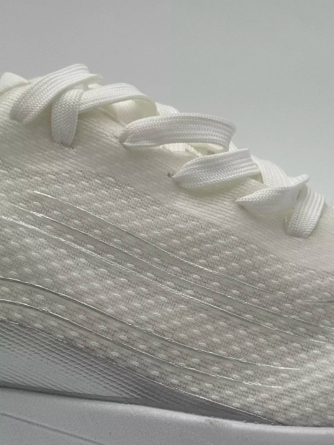 Alo Yoga Runner "white"