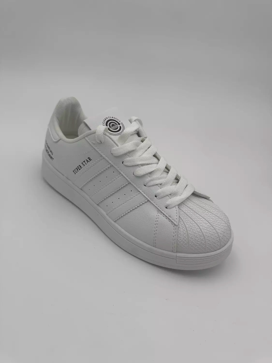 Adidas Superstar