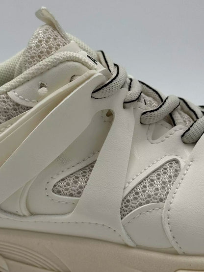Balenciaga Track "cream"