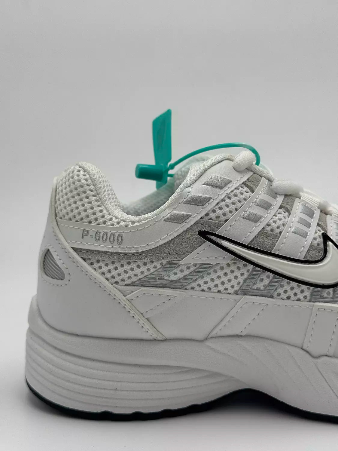 Nike P-6000 Premium Light (Bone)