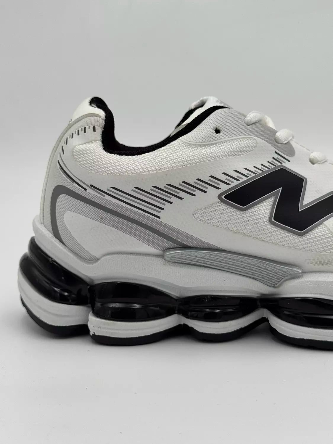 New Balance Abzorb U2000 (W&B&G)