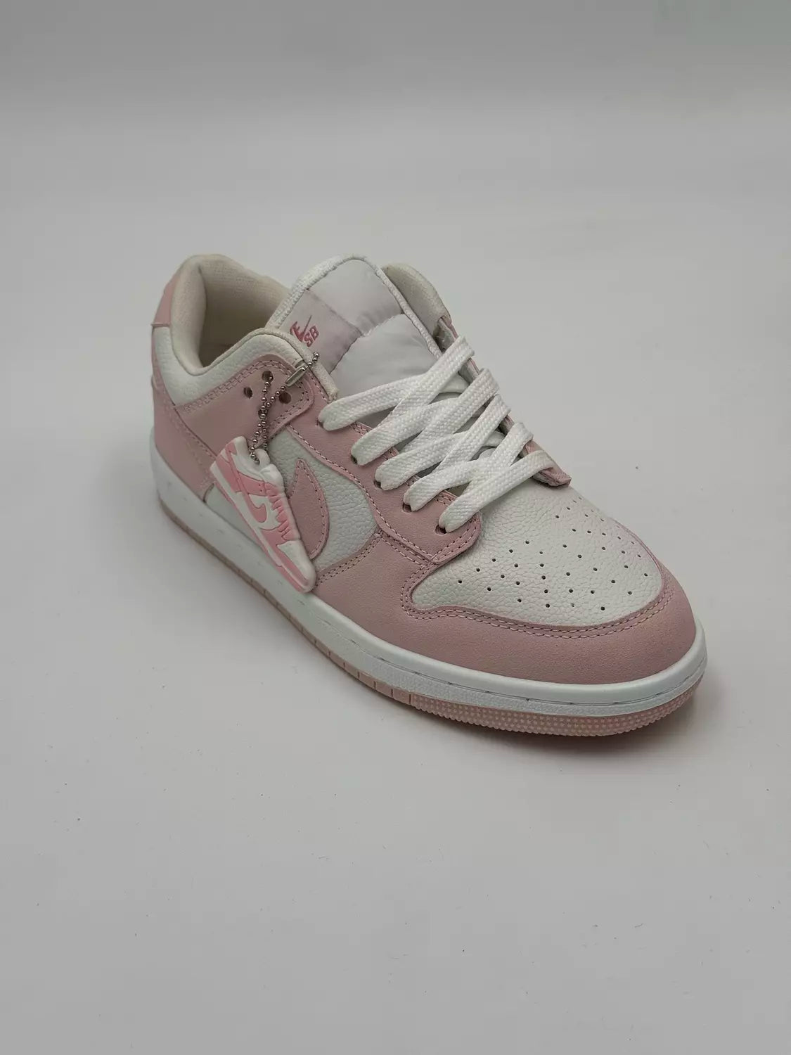 Nike dunk pink