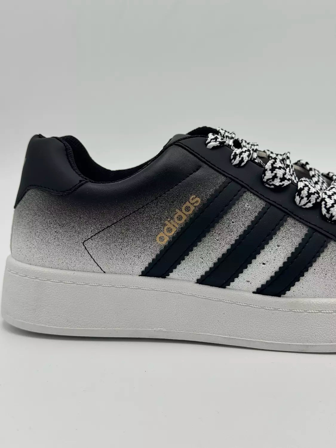 Adidas Superstar (S&B)