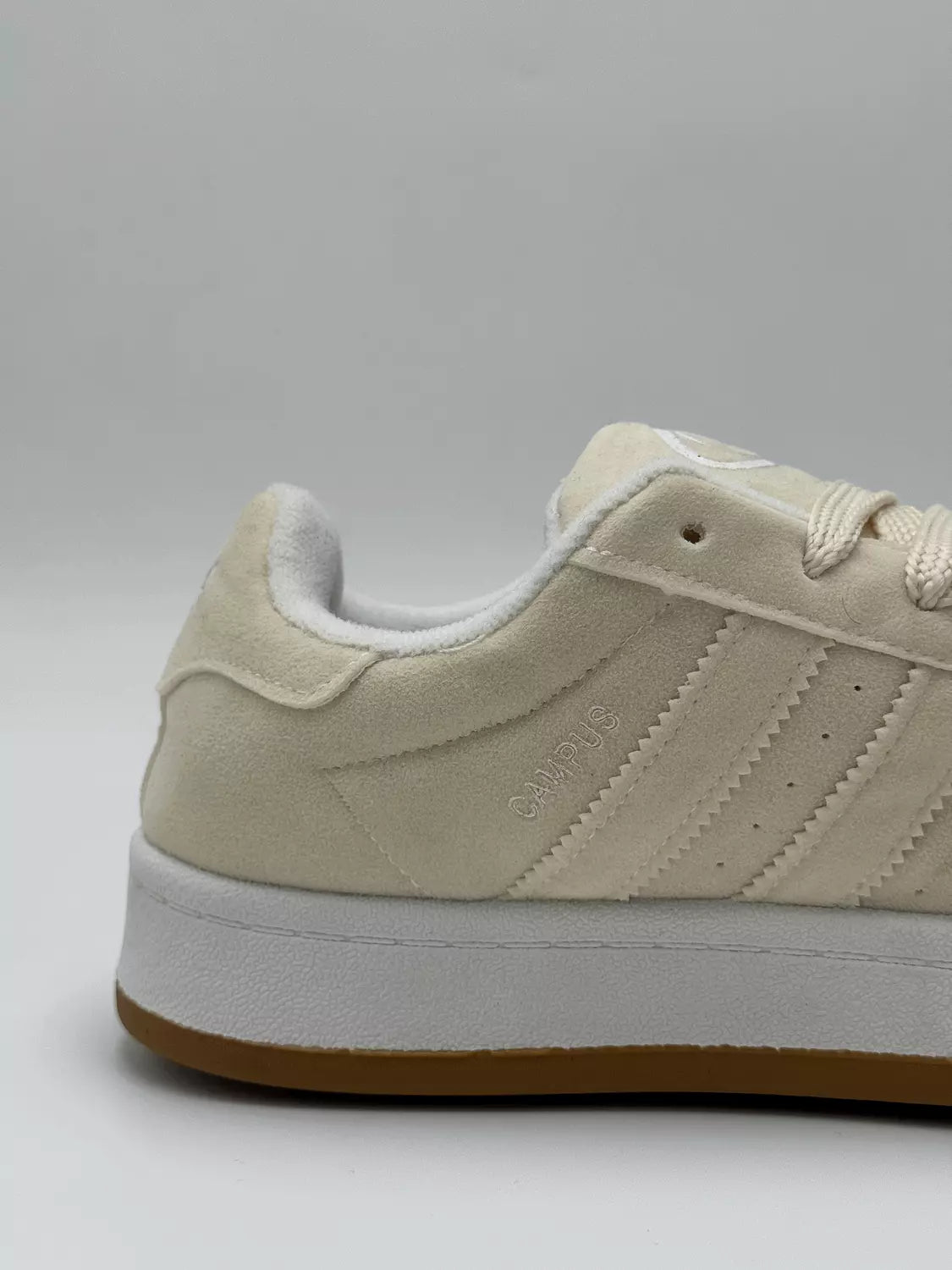 Adidas Campus OOs "beige Colorway"