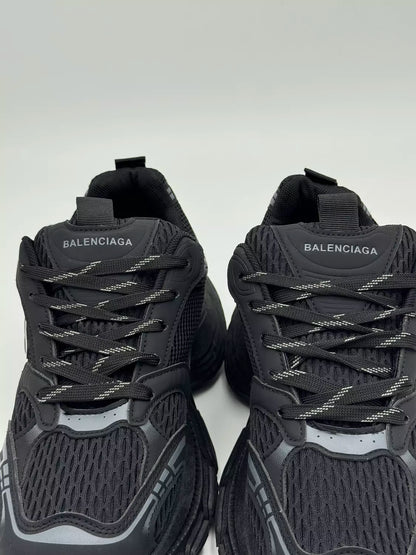 Balenciaga 10XL (all black)