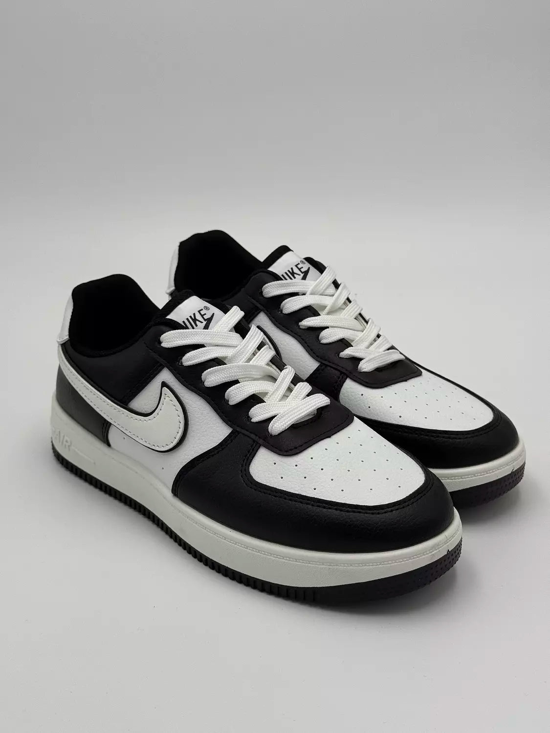 Nike Air Force 1 Low '07 "Court"