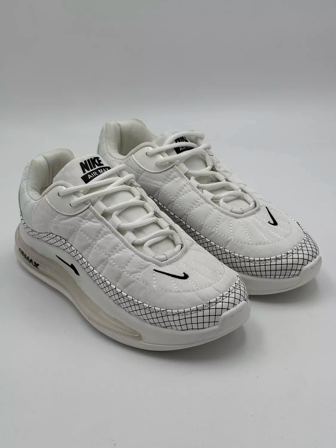 Nike Mx-720-818 (white)