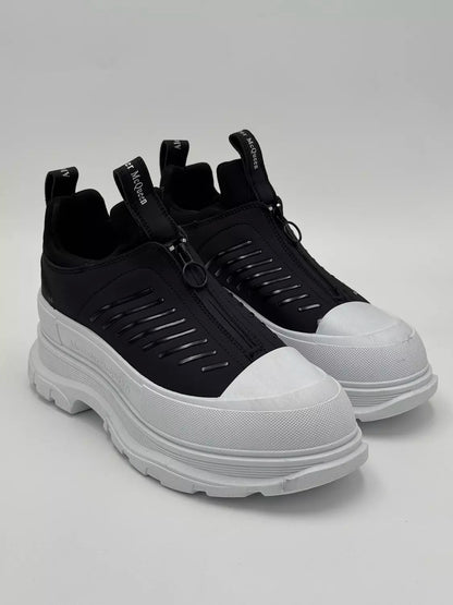 Alexander McQueen Tread Slick "Black& White"