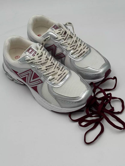 New Balance 860V2 (rosewood)