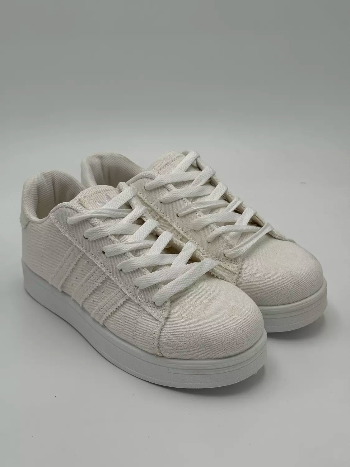 Adidas Superstar "denim textured white"