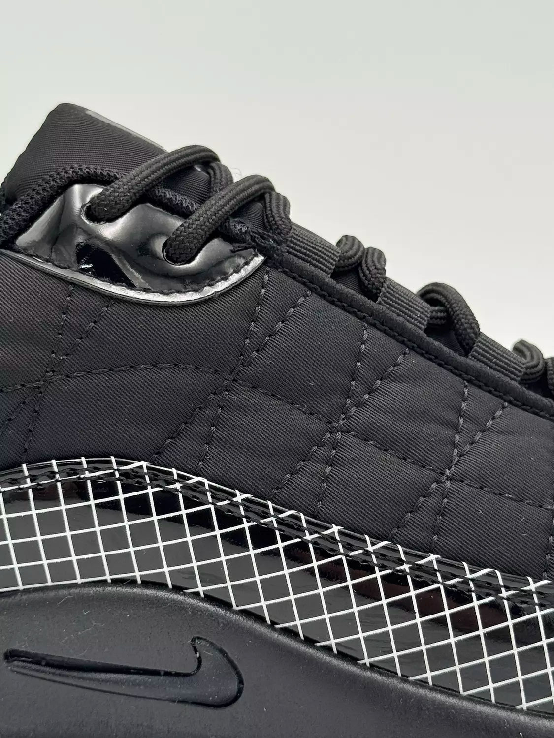 Nike Air MX-720-818 "black"