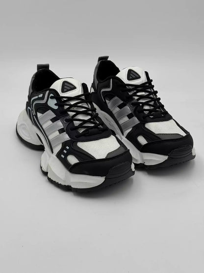 Adidas XLG Runner Deluxe (BXWXS)