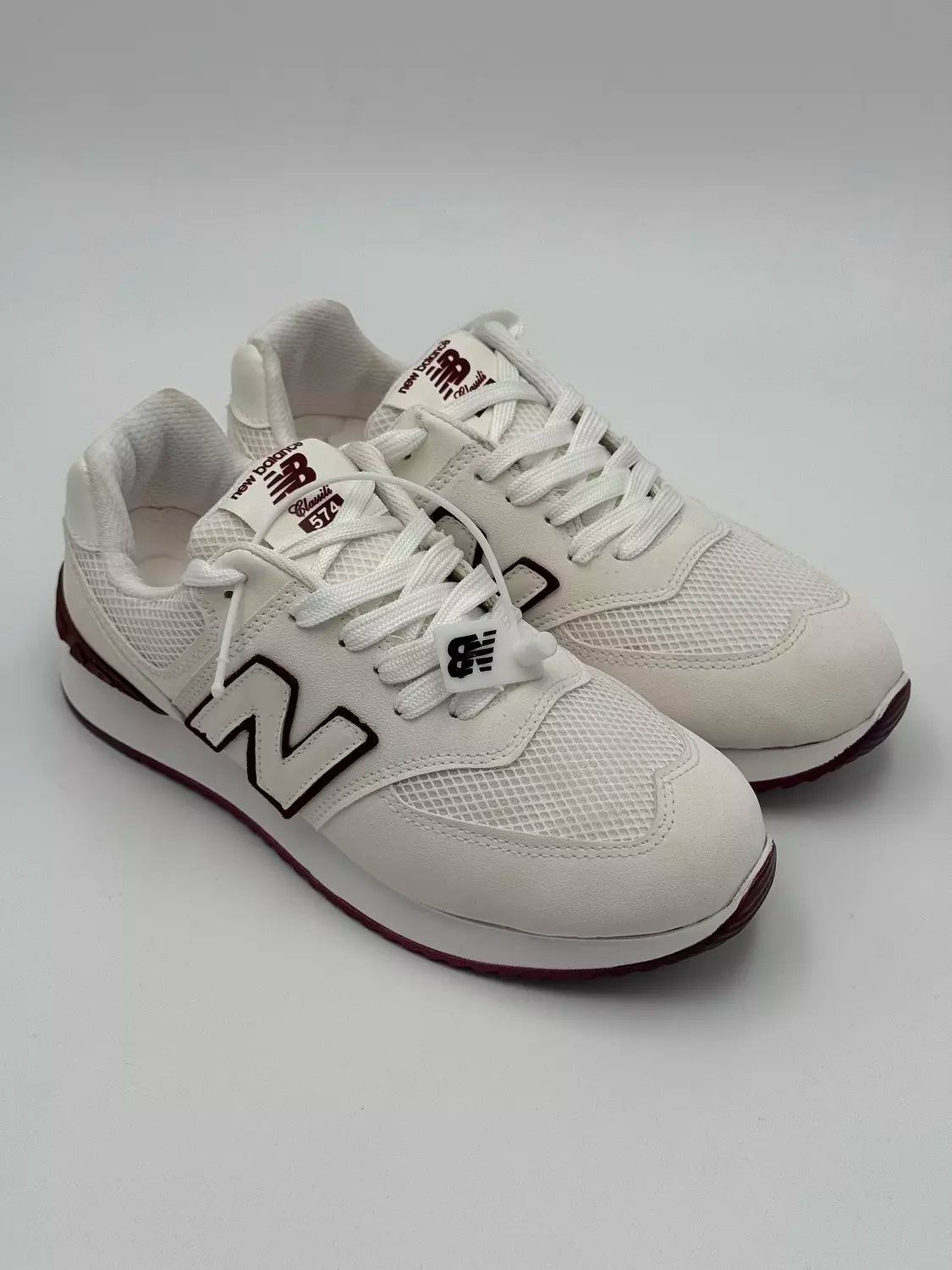 New Balance 574 (burgundy)