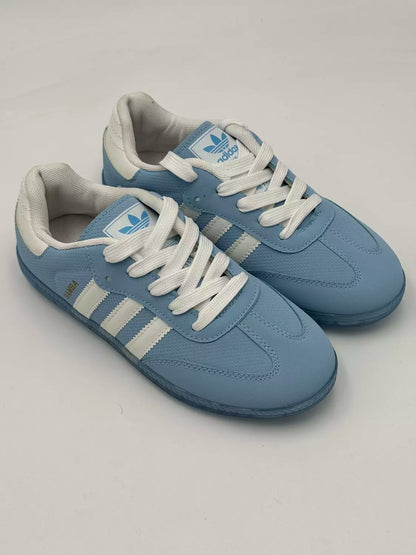 Adidas Samba OG (baby blue)