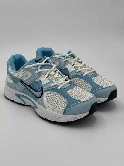 Nike V5 RNR "Psychic Blue colorway"