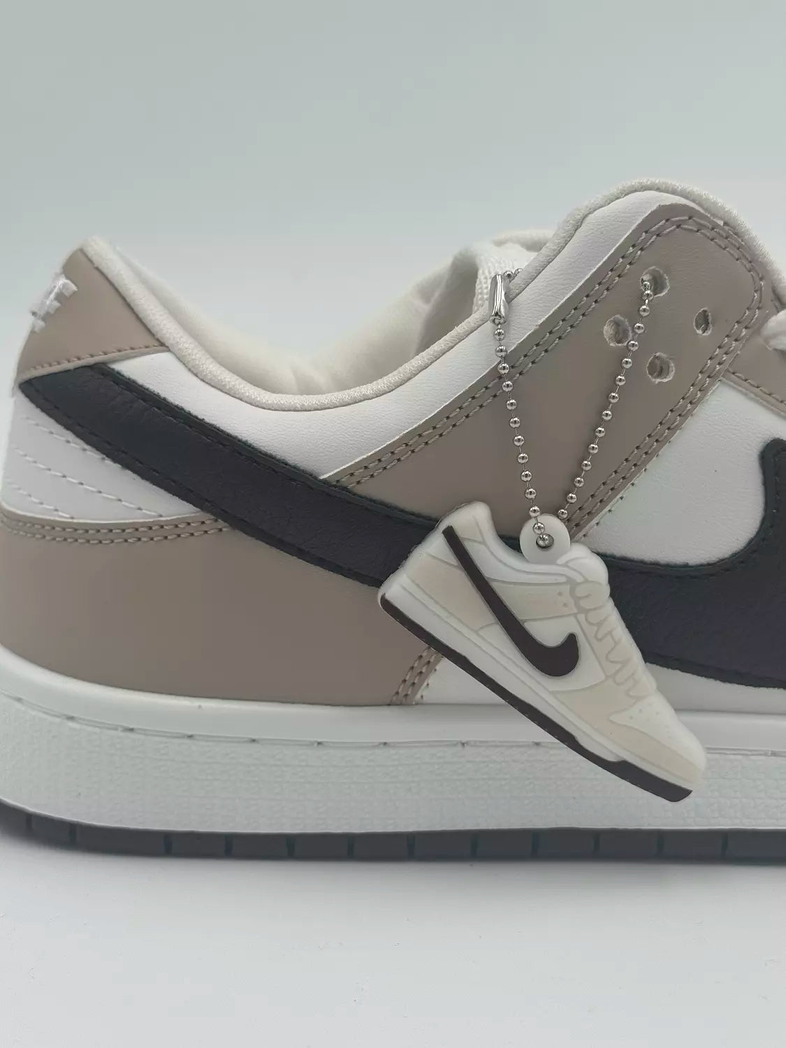 Nike SB Steamboy