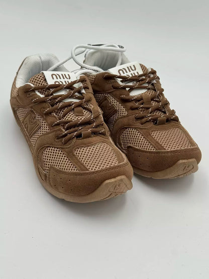 New Balance x Miu Miu 530 (Brown)