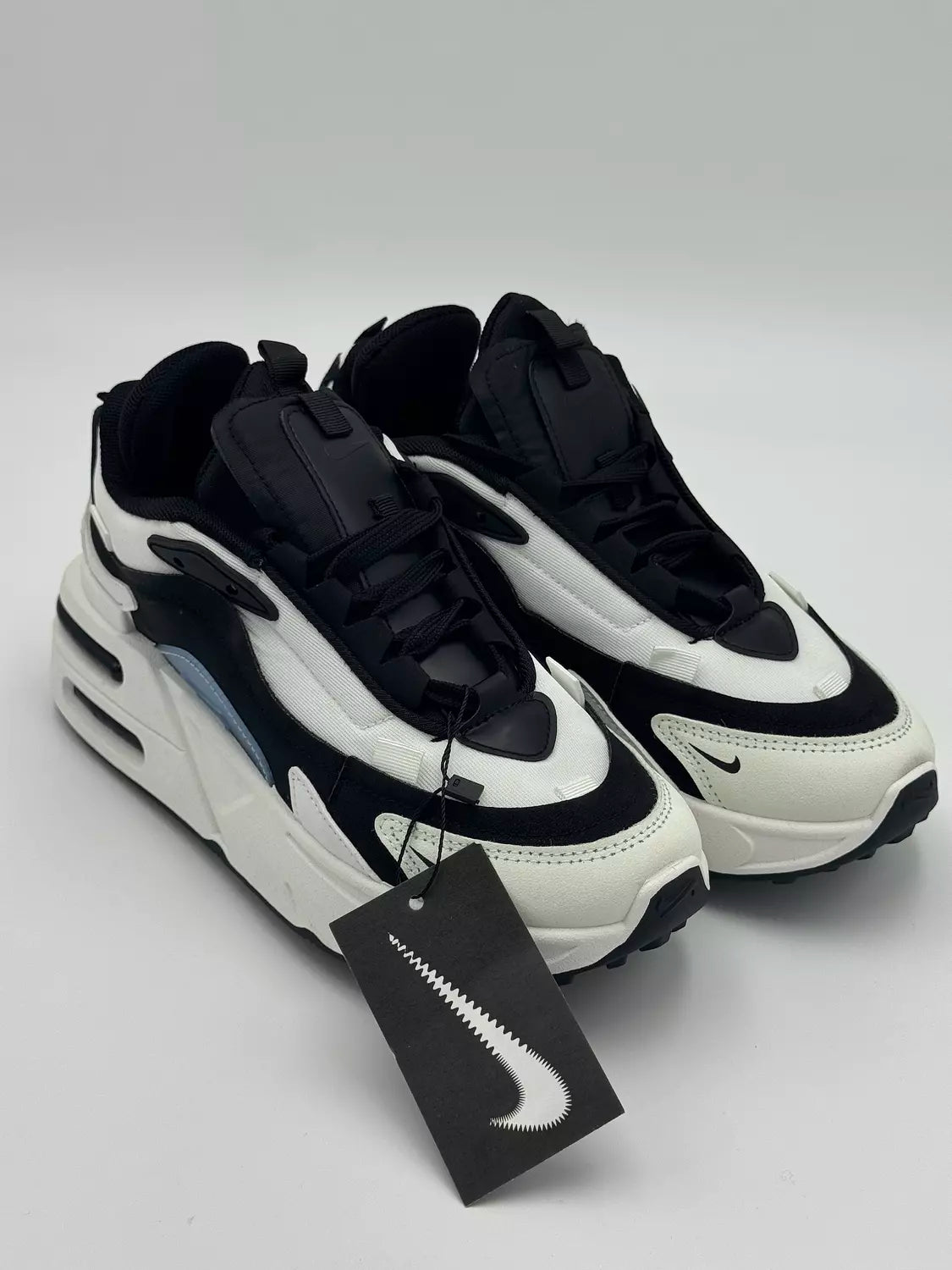 Air Max Furyosa (B&W)
