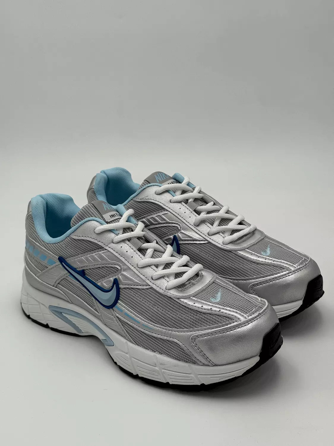Nike Initiator "metallic silver and ice blue"