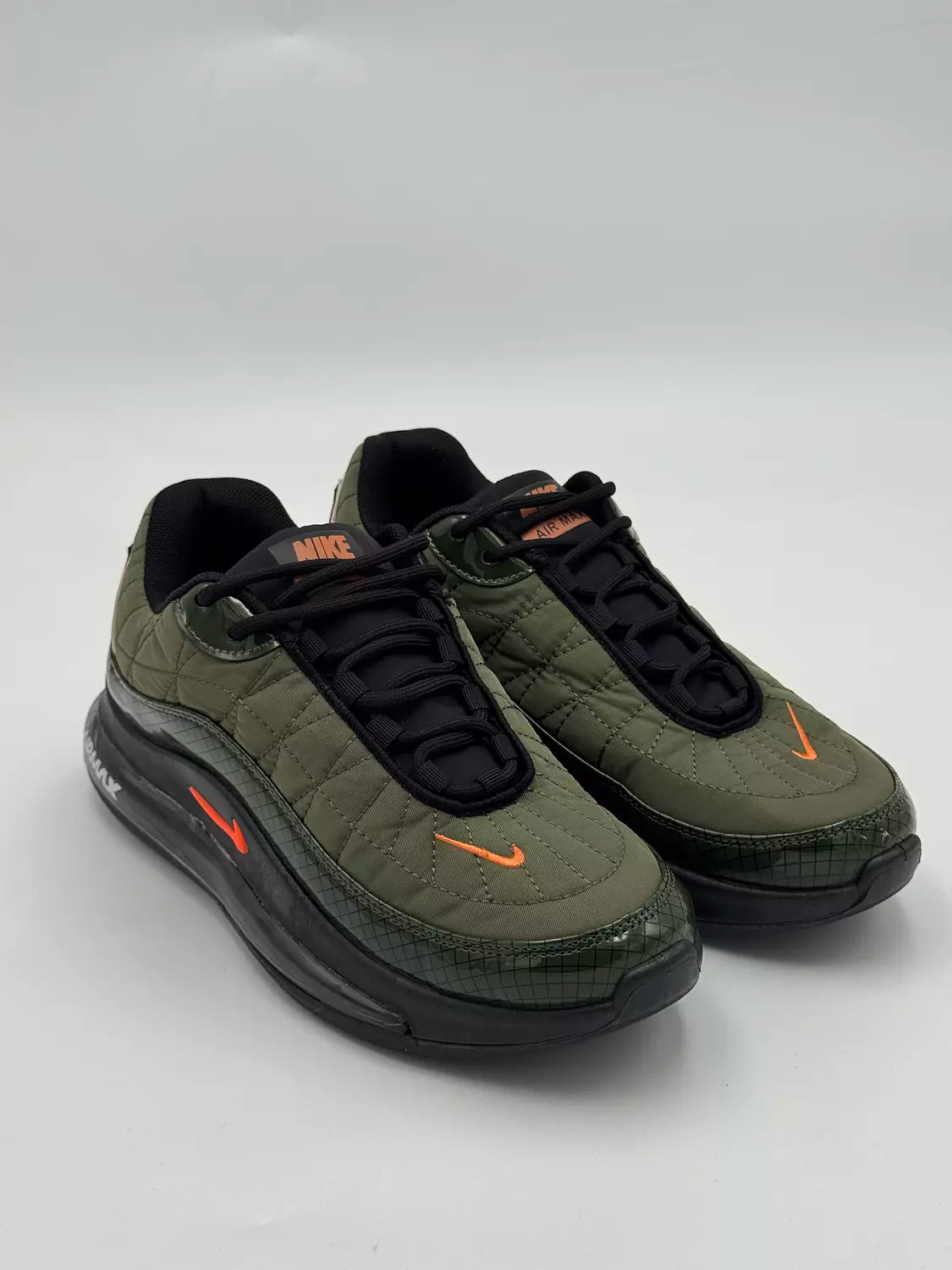 Nike Mx-720-818 (olive green)
