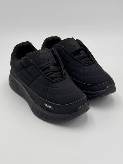BOSS TTNM EVO Runn "black cat"