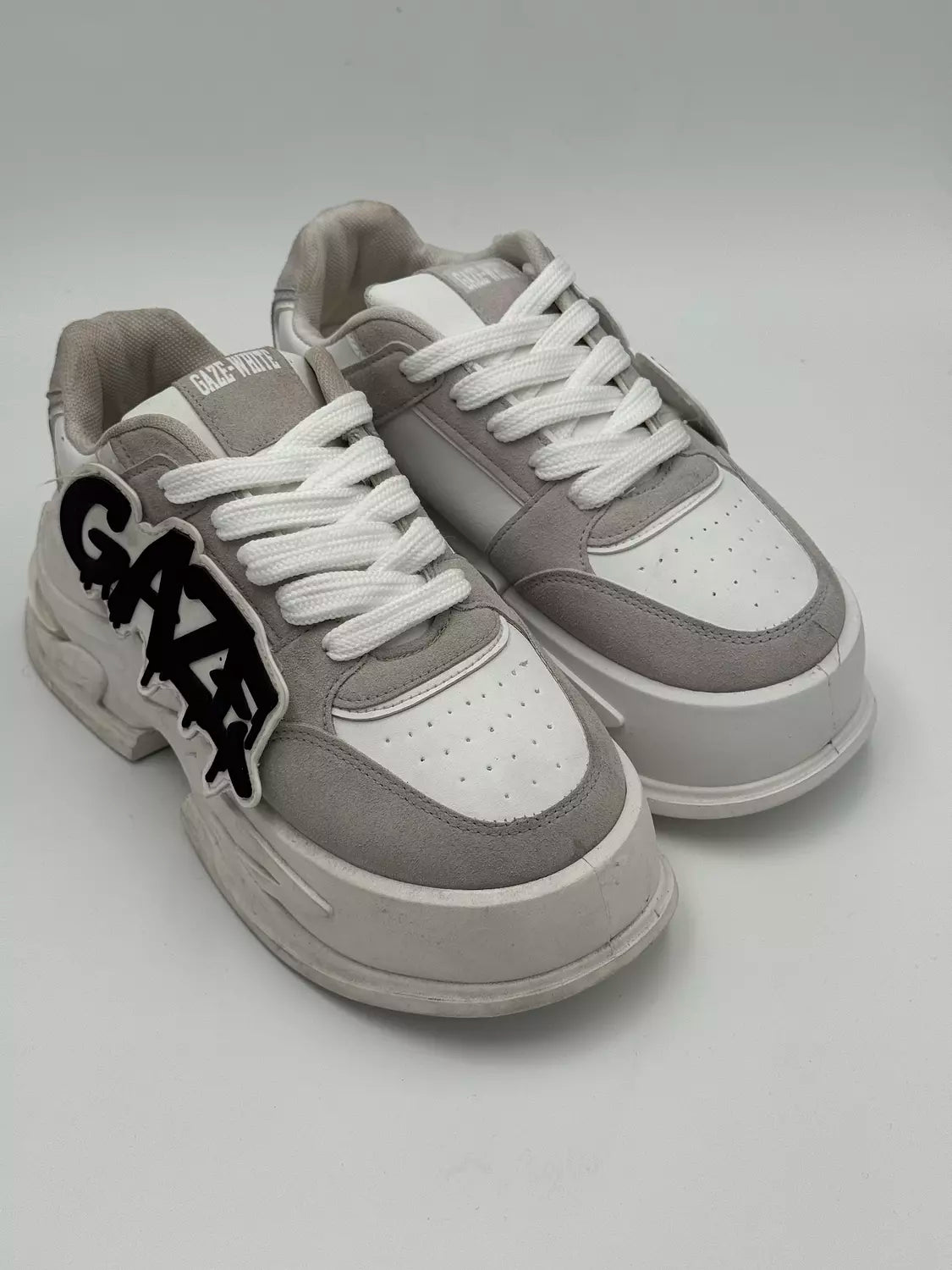 Off-White Chunky "GAZE" (W)