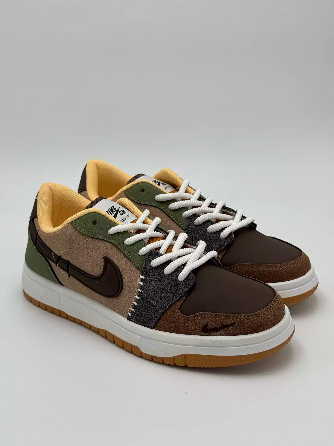 Jordan 1 Retro Low OG Zion Williamson "Voodoo"