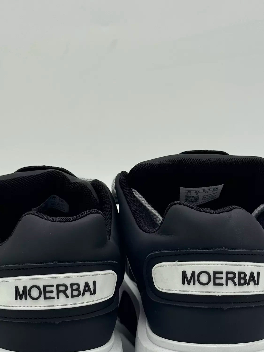 MOREBAI Platform (black)