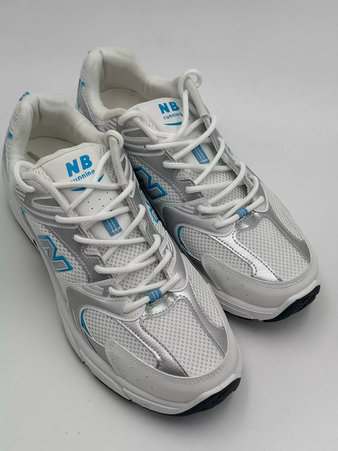 New Balance 530