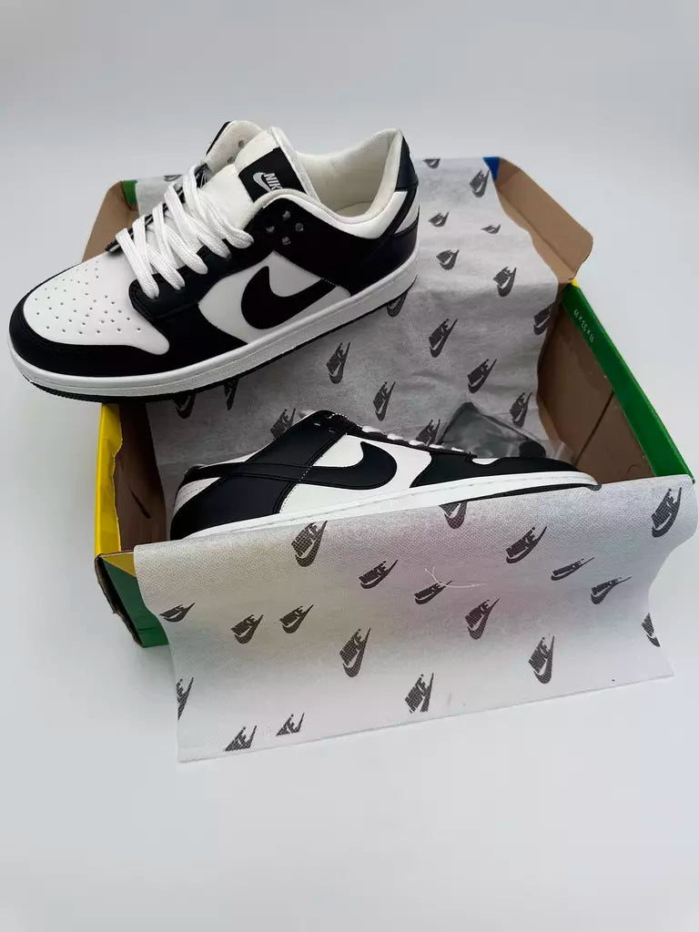 Nike SB Panda